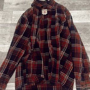 oversized flannel🤎